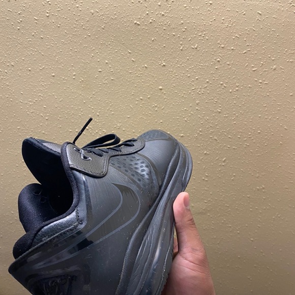 Lebron 8 lows - Picture 7 of 8